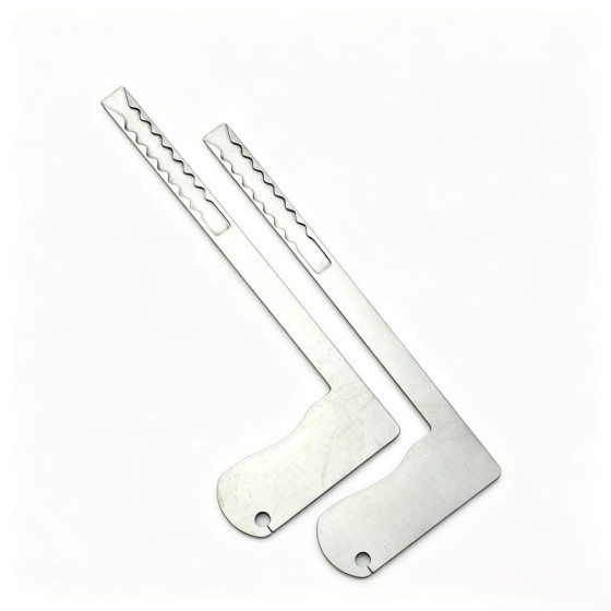 Extended Blade Quick Open Tool
